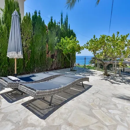 Con Piscina Cerca De Puerto Blanco Villa *